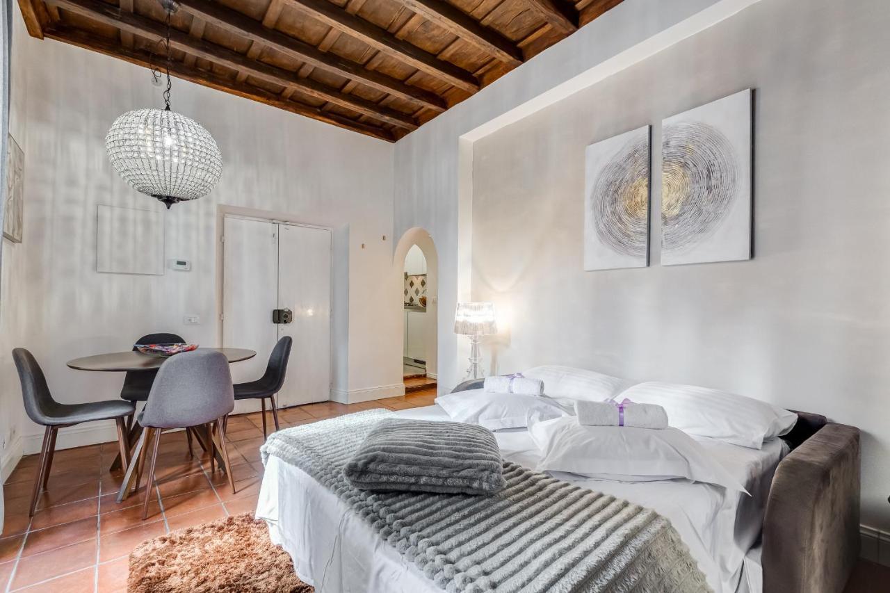 Campo Dei Fiori Royal Orchid Apartment — Photos 3